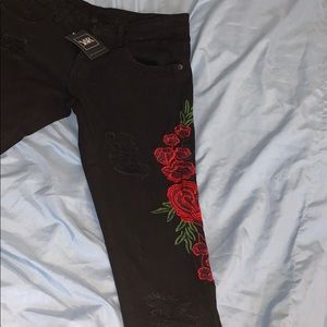 Rose embroidered jeans